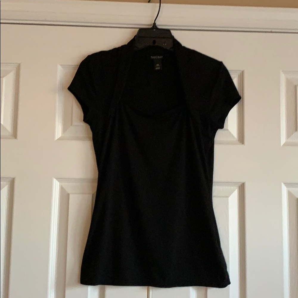 Short sleeve top